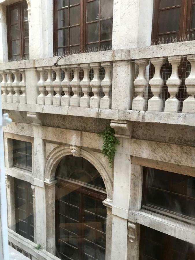 Diocletian'S Palace Apartments Split Exterior foto